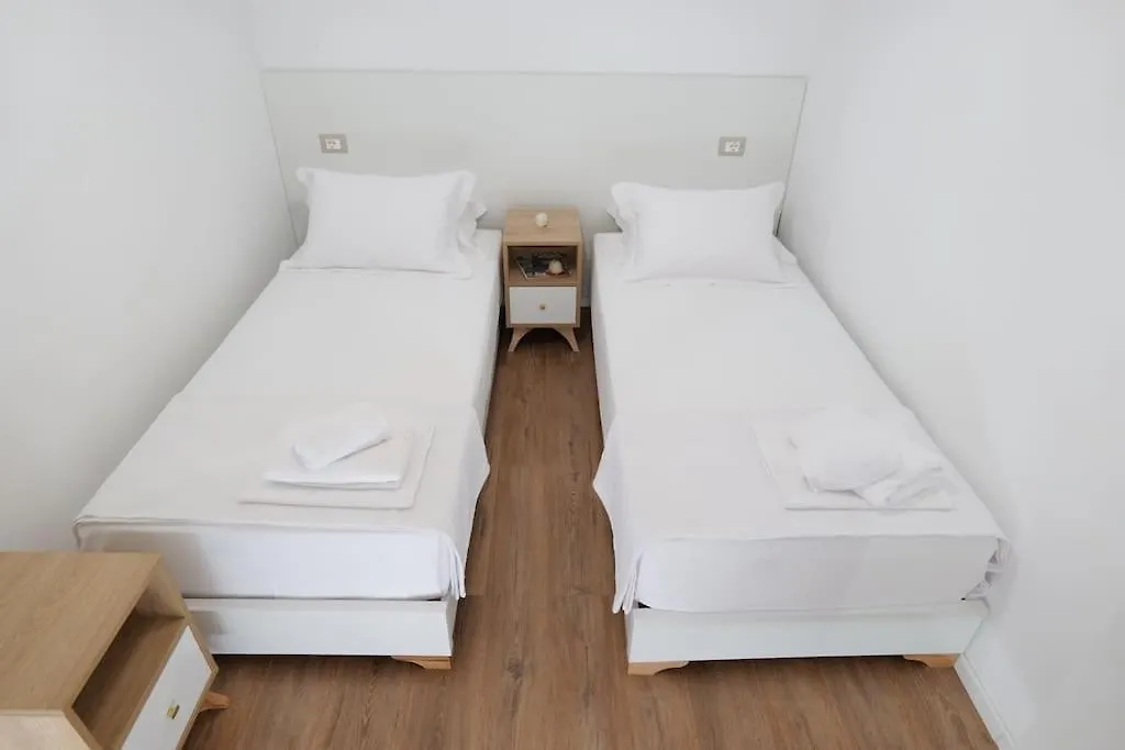 Saint 40 Suites Premium Flat Sarande Albania