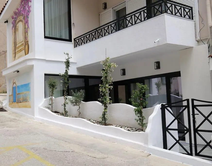 Saint 40 Suites Premium Flat Sarande Holiday home